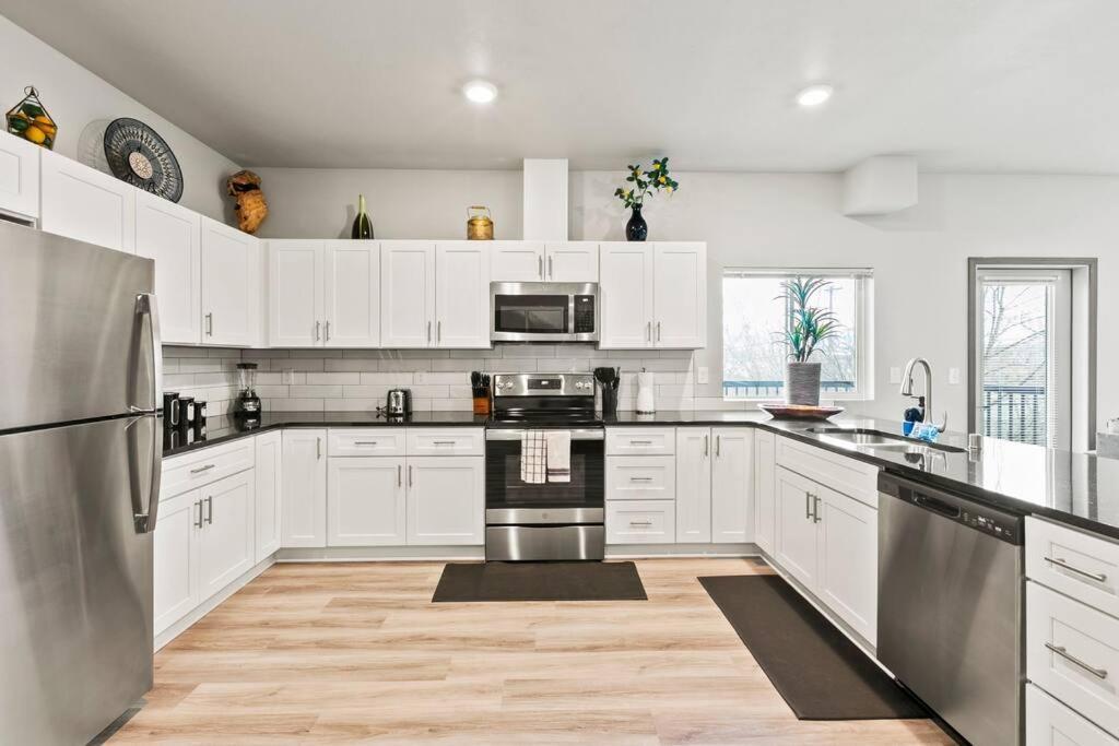 Spacious New 2 Bed 2 Bath Apt By Downtown Spokane Luaran gambar